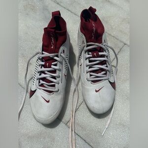 Men’s Nike Vapor Edge Pro 360 Football Cleats - size 8